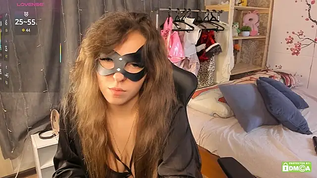 EvaTech online show from 10-23-25, 05:40