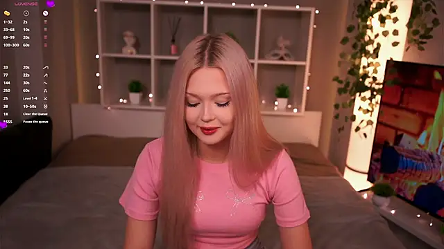 KaryTasch online show from 11-06-25, 07:59