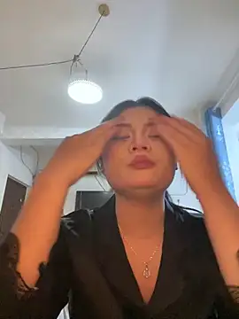 lan-xinh1 online show from 10-21-25, 05:08