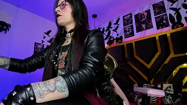 Evangelinejoness  online show from 01-07-26, 11:34