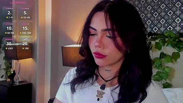 Snapshot of GabrielaBali chatting on 11-20-25, 12:49 GabrielaBali online show from 11-20-25, 12:49