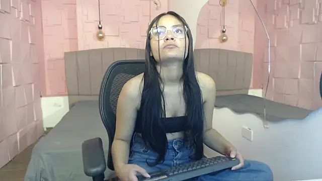  kita online show from 10-21-25, 02:07