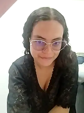 Tamilin miller online show from 10-17-25, 04:53