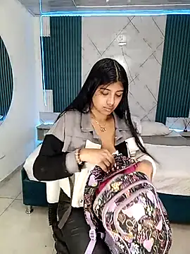 Briseida-White online show from 10-18-25, 11:55