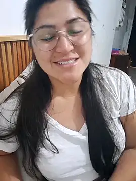 morenalatinaa online show from 04-27-26, 12:58