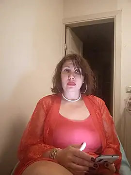 Ambika beauty online show from 10-19-25, 04:07