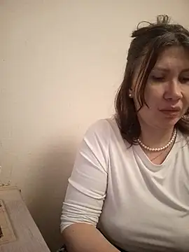 Ambika beauty online show from 03-17-26, 08:56