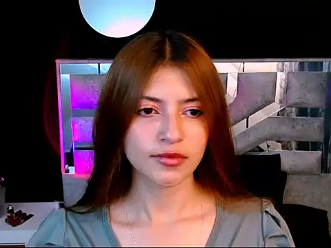 viky evanss online show from 11-12-25, 07:24