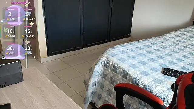 Im Camii online show from 11-11-25, 07:14