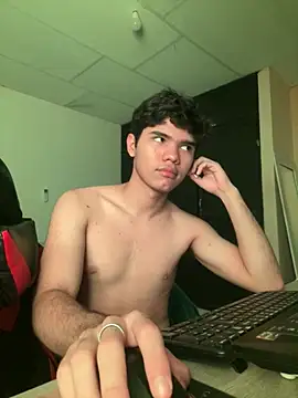 Snapshot of Im_Camii chatting on 03-01-26, 07:38 Im Camii online show from 03-01-26, 07:38