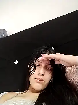 Thaila-Aurora online show from 10-22-25, 04:40