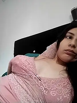 Thaila-Aurora online show from 10-26-25, 02:23