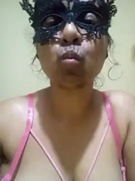 Expose Queen online show from 01-14-26, 06:24