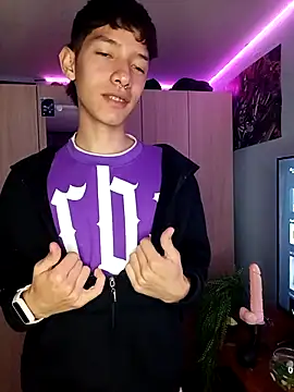 heyy noah11 online show from 11-03-25, 01:29