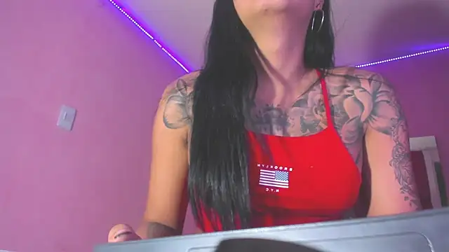 BiancaValentinna online show from 06-02-26, 12:12