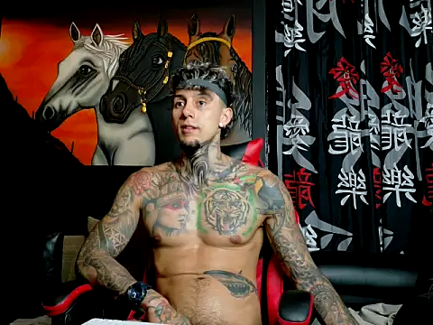 Molotov Explosive online show from 10-15-25, 02:55