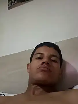 Snapshot of Morensuug chatting on 10-11-25, 02:22 Morensuug online show from 10-11-25, 02:22