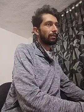 Snapshot of elFlaco69420 chatting on 10-18-25, 06:05 elFlaco69420 online show from 10-18-25, 06:05