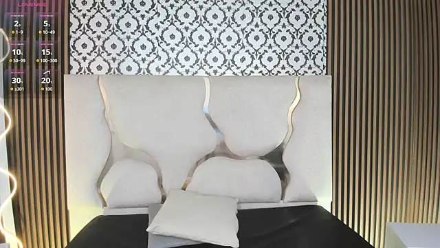 BEELLA TAY1 online show from 10-21-25, 06:41