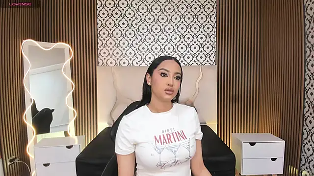 BEELLA TAY1 online show from 11-10-25, 02:16