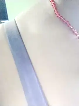 Snapshot of kiara-simmi chatting on 11-23-25, 01:27 kiara-simmi online show from 11-23-25, 01:27