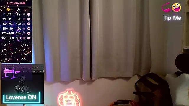 Snapshot of redcap1111 chatting on 01-18-26, 01:59 redcap1111 online show from 01-18-26, 01:59