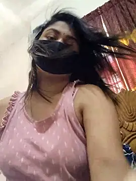 Snapshot of Tanha18 chatting on 10-12-25, 08:24 Tanha18 online show from 10-12-25, 08:24
