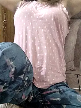 Tanha18 online show from 02-18-26, 01:01