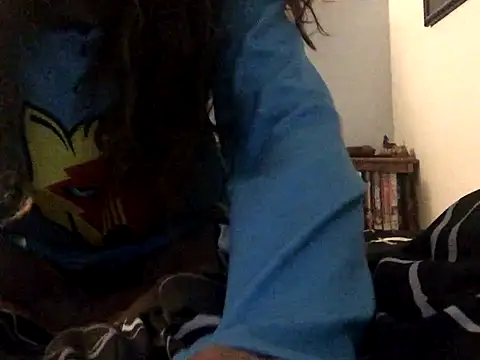 Feetwolf0 online show from 10-11-25, 04:27