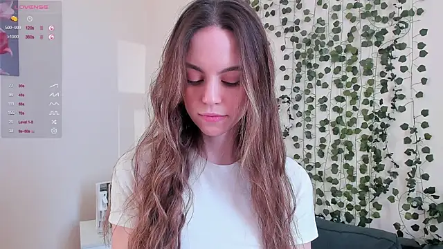 sweet and flirt online show from 11-16-25, 06:41