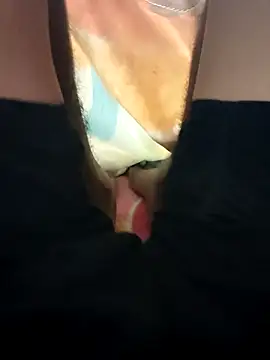 Rayangiss online show from 02-22-26, 07:45