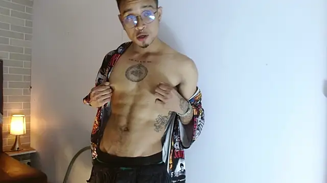 Jayden Morris online show from 04-19-26, 02:44