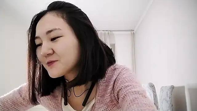 Snapshot of Lyndasilk chatting on 11-07-25, 03:12 Lyndasilk online show from 11-07-25, 03:12