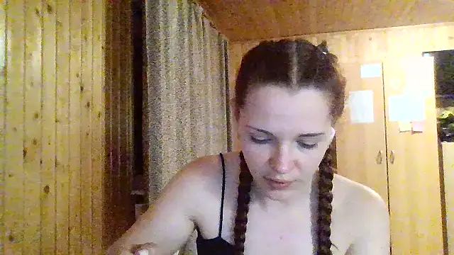 AmeliieLaFleur online show from 04-14-26, 09:32