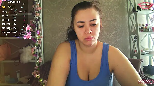 kiksee  online show from 02-11-26, 08:30