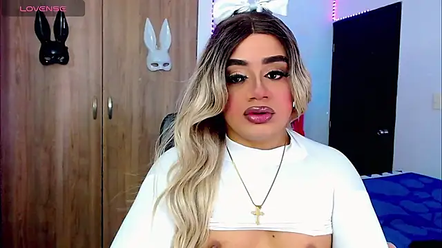 Sofiabigcock22 online show from 10-25-25, 11:51