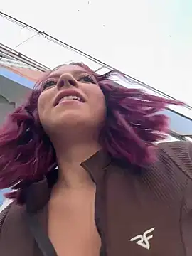 Snapshot of l0lita_sweet chatting on 11-10-25, 06:07 l0lita sweet online show from 11-10-25, 06:07