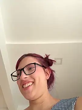 Snapshot of l0lita_sweet chatting on 11-29-25, 08:12 l0lita sweet online show from 11-29-25, 08:12