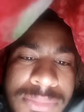 Snapshot of GlossyDare1823 chatting on 02-21-26, 01:06 GlossyDare1823 online show from 02-21-26, 01:06