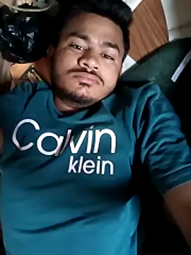 Snapshot of GlossyDare1823 chatting on 03-13-26, 08:21 GlossyDare1823 online show from 03-13-26, 08:21