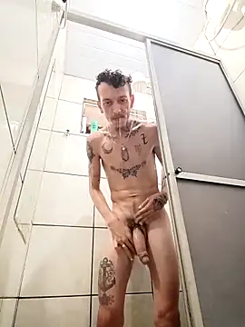 Snapshot of RuivoDotado24cm chatting on 10-12-25, 04:39 RuivoDotado24cm online show from 10-12-25, 04:39