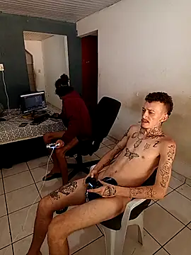 Snapshot of RuivoDotado24cm chatting on 12-04-25, 04:38 RuivoDotado24cm online show from 12-04-25, 04:38