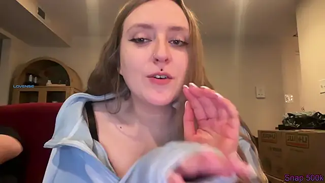 Snapshot of Pattyworld69 chatting on 02-09-26, 02:15 Pattyworld69 online show from 02-09-26, 02:15