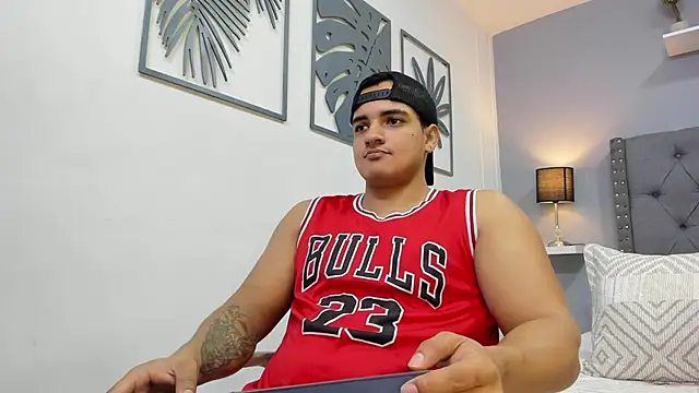 violeta and maxx online show from 12-03-25, 12:07