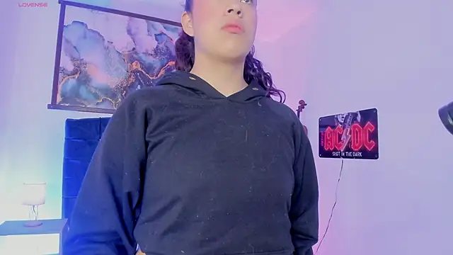 Ximen moo online show from 11-14-25, 04:44