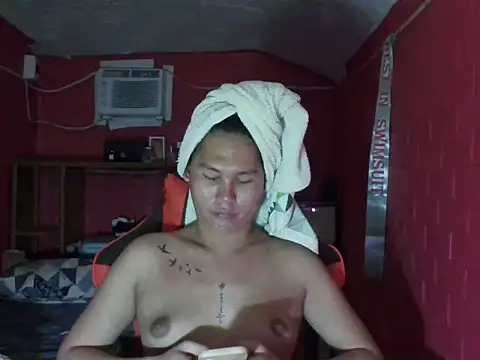 Snapshot of sexychekaiixxx chatting on 10-24-25, 09:17 sexychekaiixxx online show from 10-24-25, 09:17