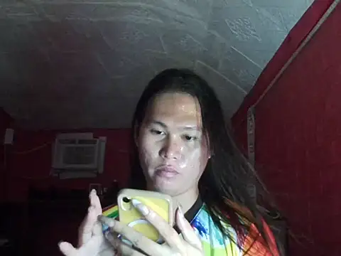 Snapshot of sexychekaiixxx chatting on 12-19-25, 12:45 sexychekaiixxx online show from 12-19-25, 12:45