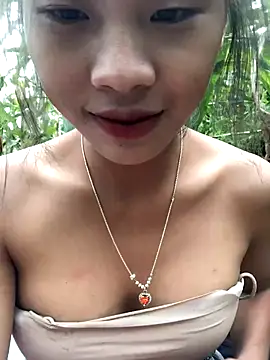 namicute online show from 11-16-25, 02:06