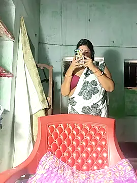 Snapshot of SX-ANA chatting on 11-01-25, 07:10 SX-ANA online show from 11-01-25, 07:10