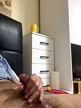 Snapshot of kaan-38 chatting on 11-10-25, 06:56 kaan-38 online show from 11-10-25, 06:56